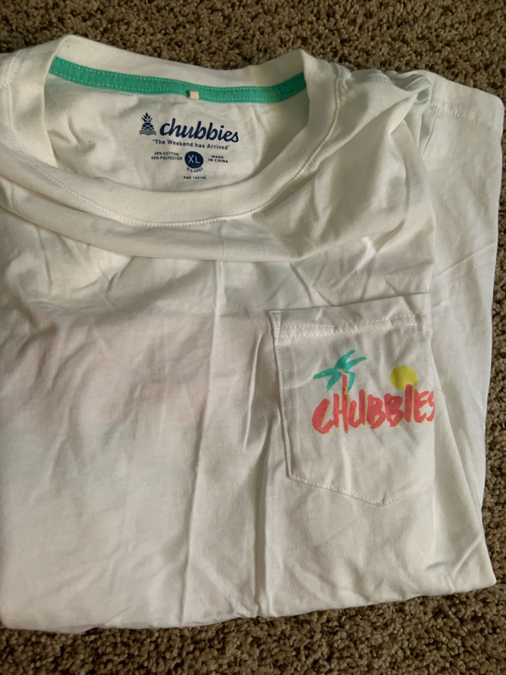 chubbies White Short Sleeve Pocket Tee with Coral Logo and Teal Palm XL